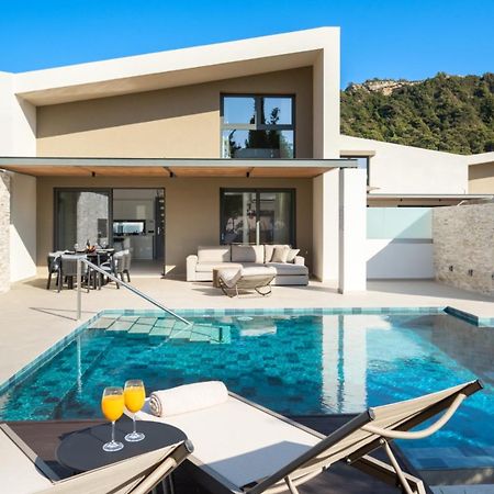 Alma Luxury Villas 伊利索斯 外观 照片