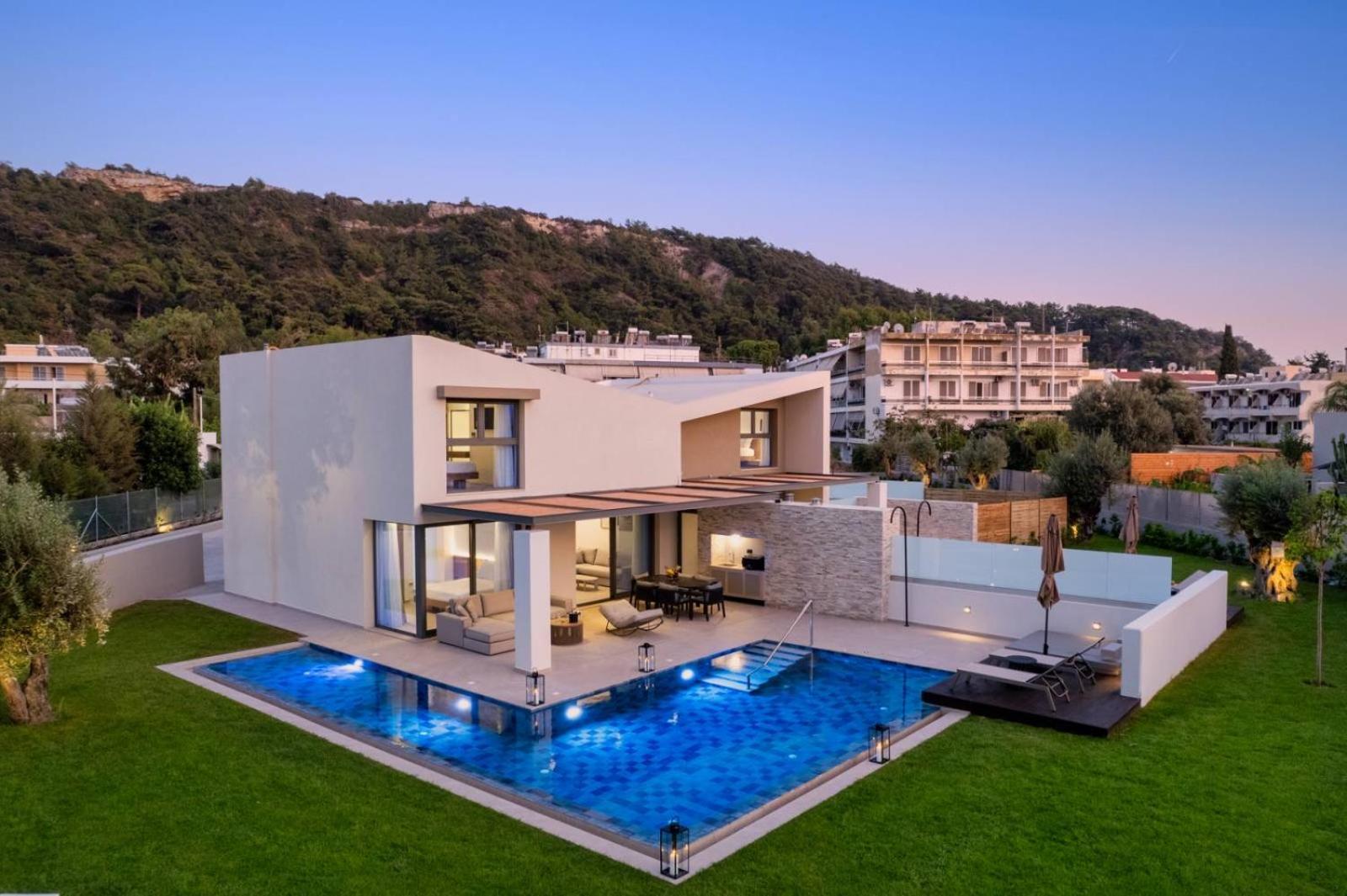 Alma Luxury Villas 伊利索斯 外观 照片